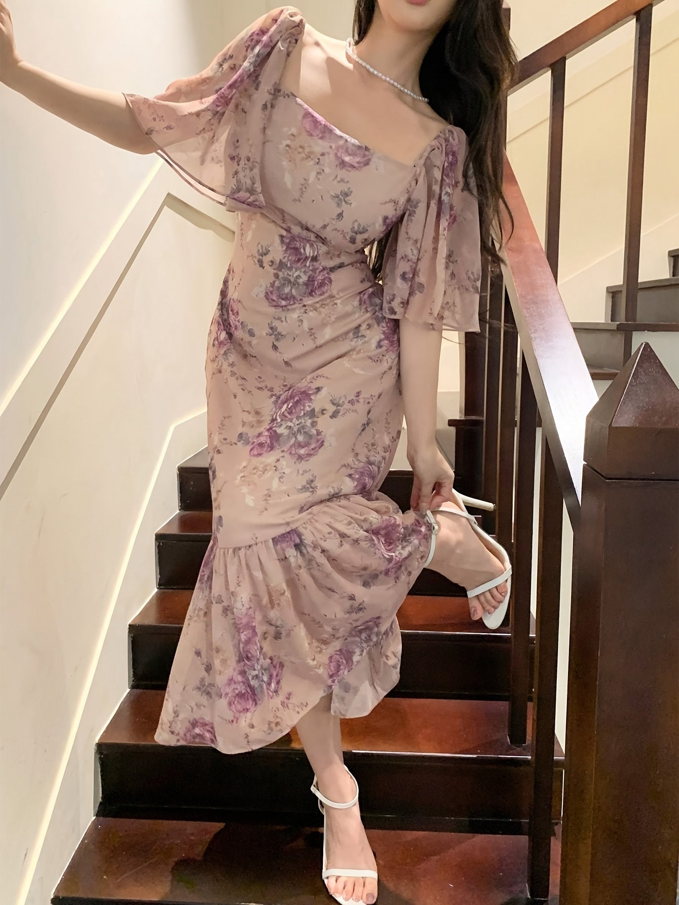 2025 Summer French-Inspired Floral Print Square Neck Dress - Elegant Fitted Sleeve with Back Tie Detail, Lightweight Non-Stretch Fabric for Women, Casual to Formal Occasions, Evening Wear, Relaxed Fit