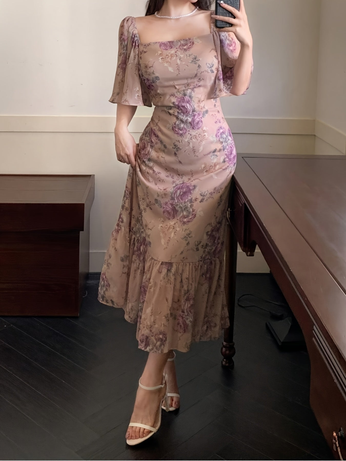 2025 Summer French-Inspired Floral Print Square Neck Dress - Elegant Fitted Sleeve with Back Tie Detail, Lightweight Non-Stretch Fabric for Women, Casual to Formal Occasions, Evening Wear, Relaxed Fit