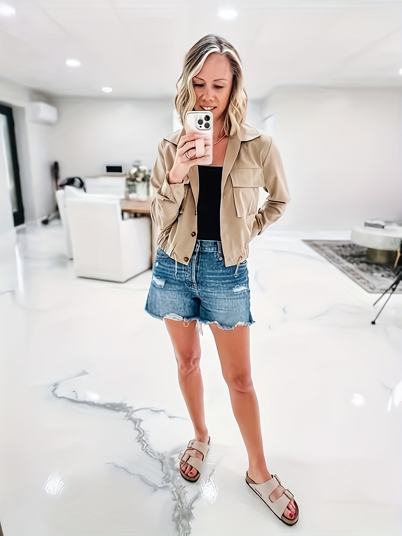 Women's Lightweight Military Safari Cropped Jacket - Button Oversized Utility Anorak with Pockets, Long Sleeve, Rayon Blend, Beige, Casual Outdoor Style, Casual Outdoor Jacket | Button Coat | Lightweight Coat