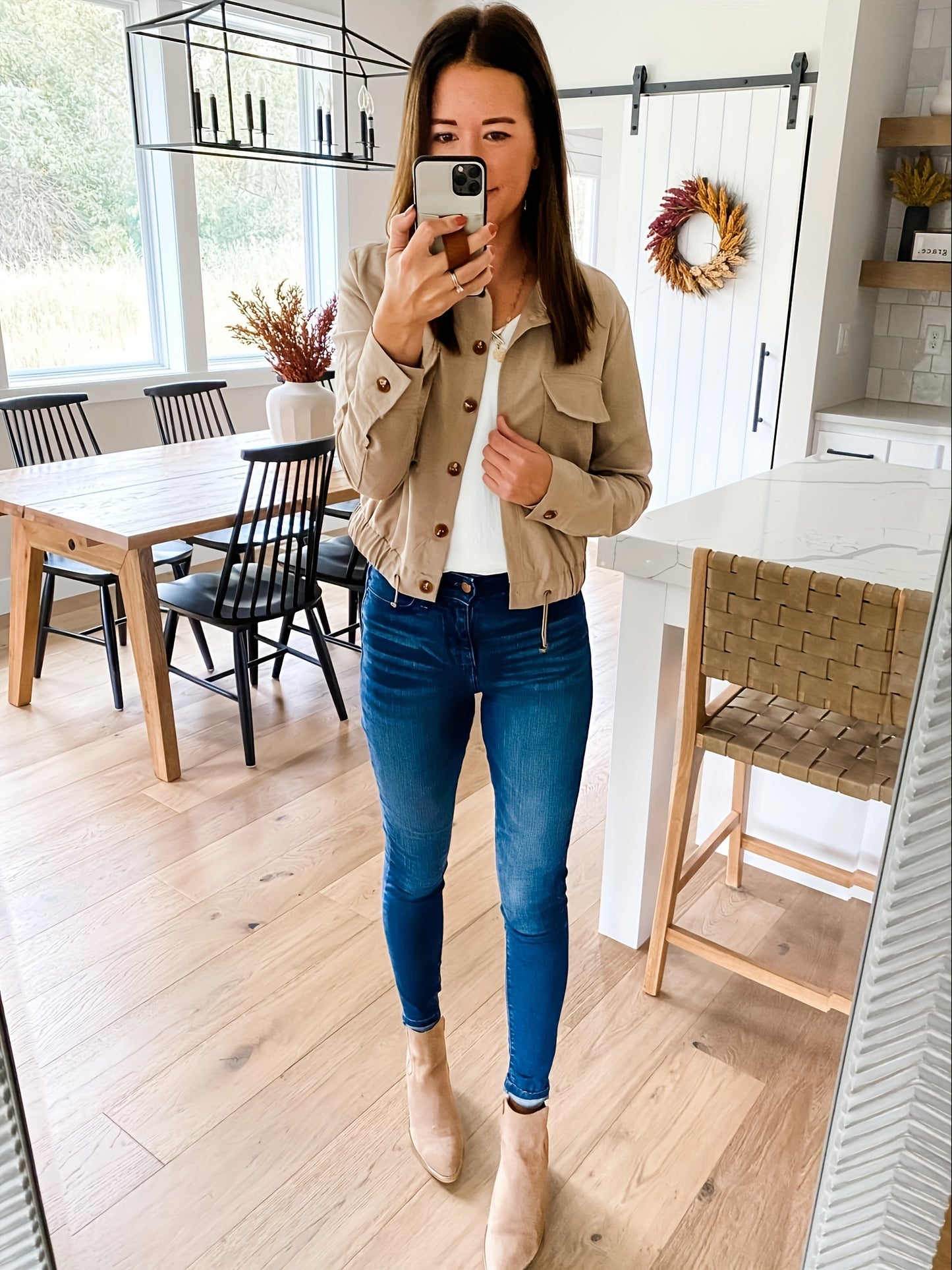 Women's Lightweight Military Safari Cropped Jacket - Button Oversized Utility Anorak with Pockets, Long Sleeve, Rayon Blend, Beige, Casual Outdoor Style, Casual Outdoor Jacket | Button Coat | Lightweight Coat