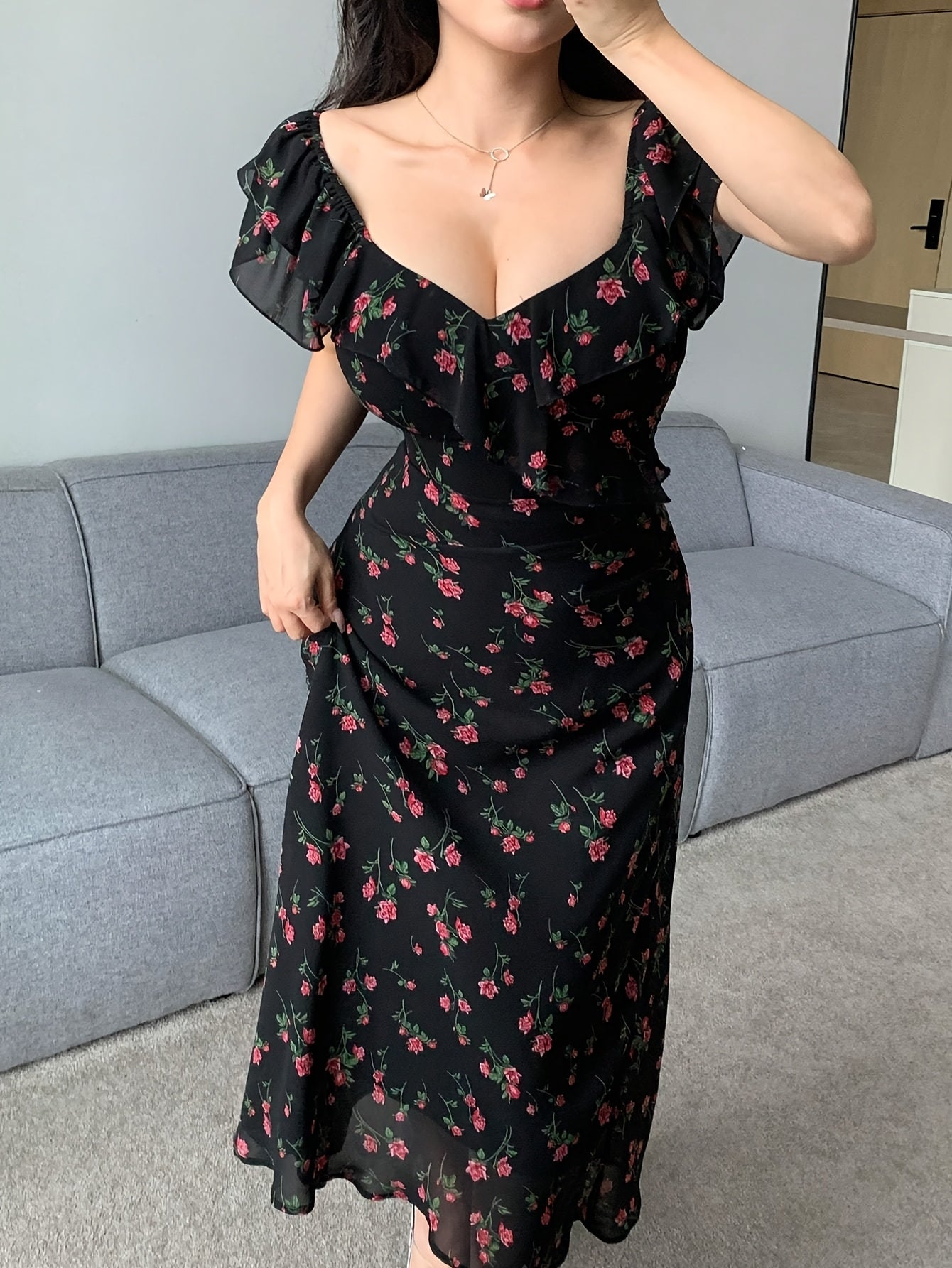 Women'S French-Inspired Elegant Square Neck Black Floral Print Ruffled Sleeve Knee-Length Dress - Fitted Summer Dress for Casual & Formal Occasions, Cute Dress, Evening Wear, Decorative Floral Design